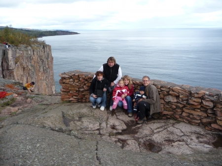 Auf den Klippen des Palisade Head am Lake Superior