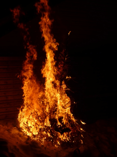 …beginnt.
